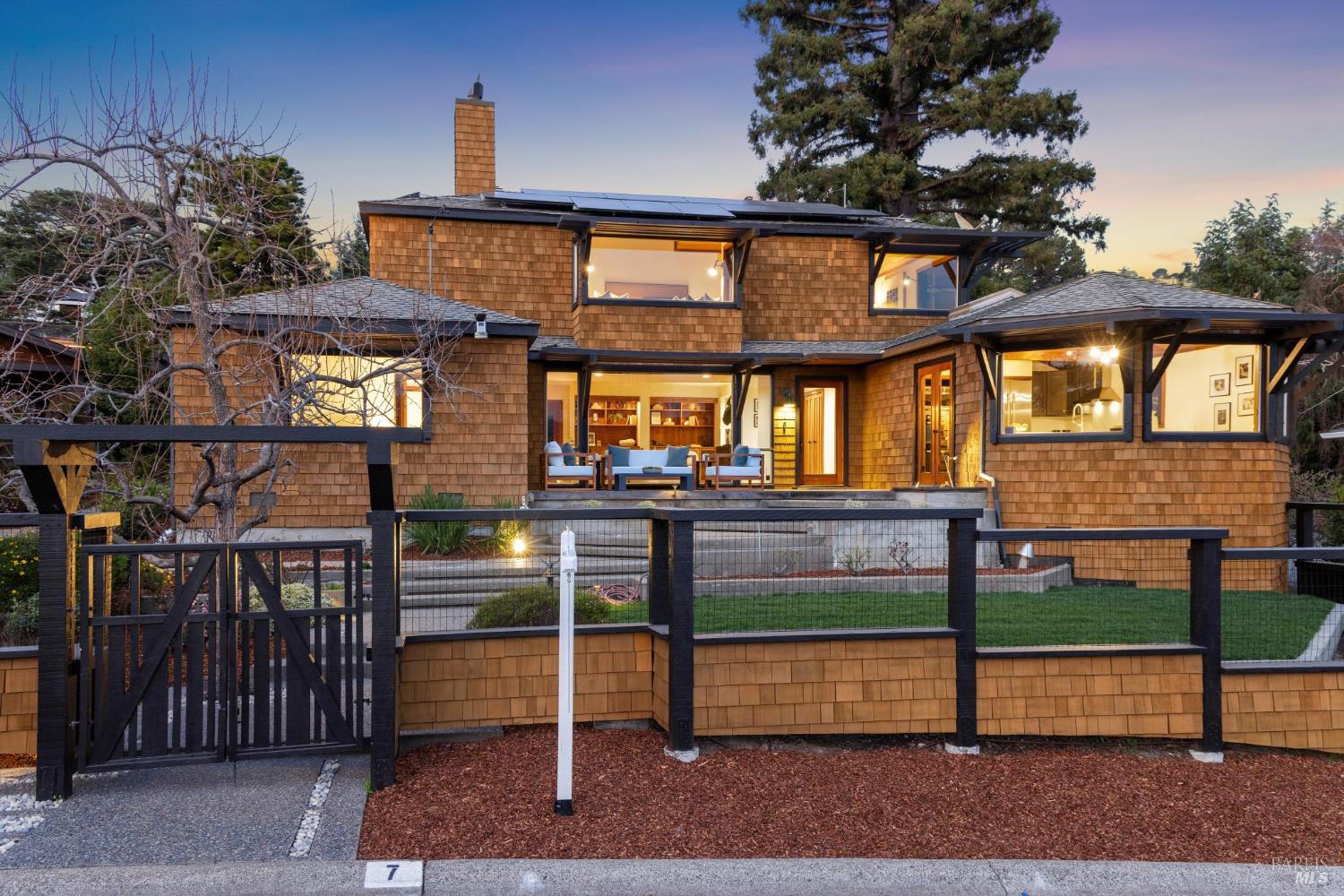 7 Palmer Court