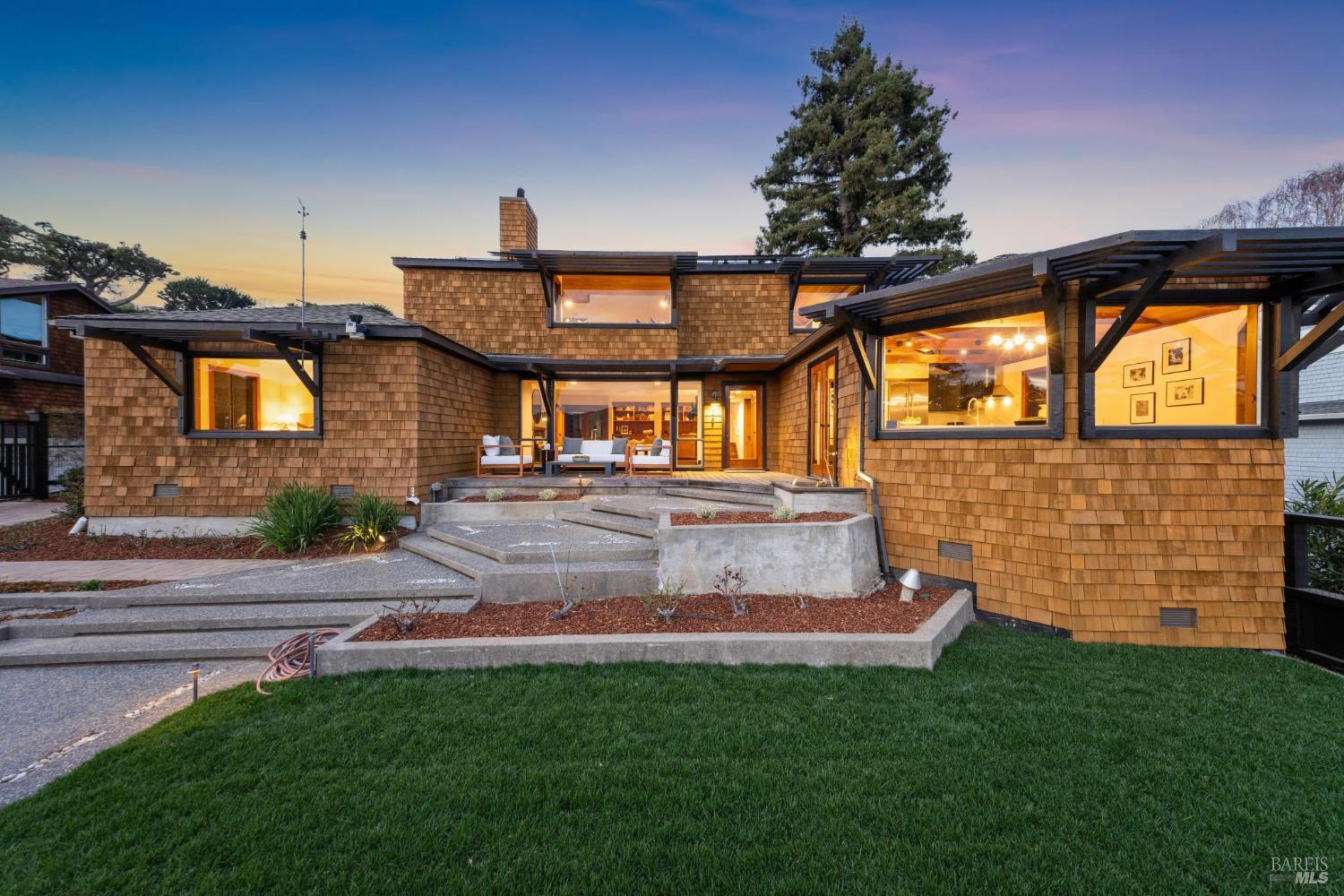 7 Palmer Court