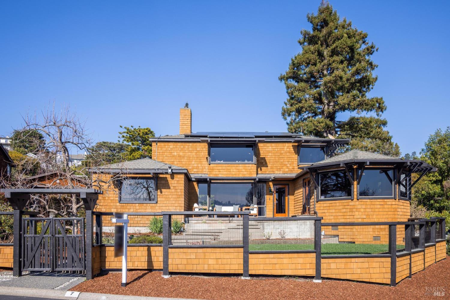 7 Palmer Court