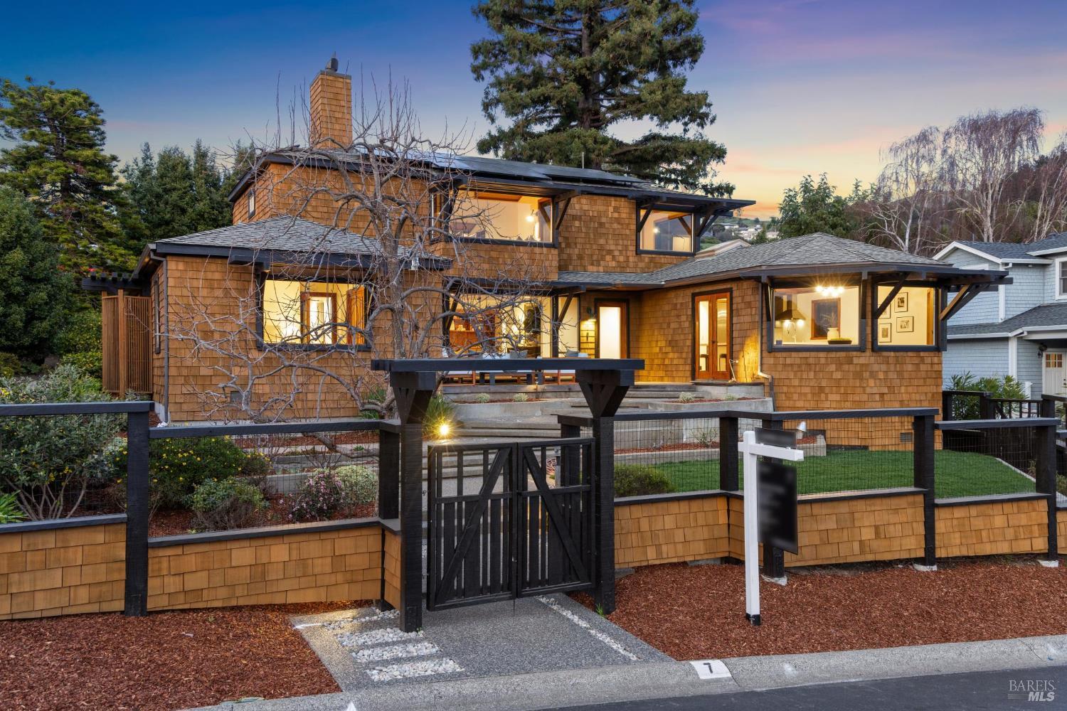 7 Palmer Court