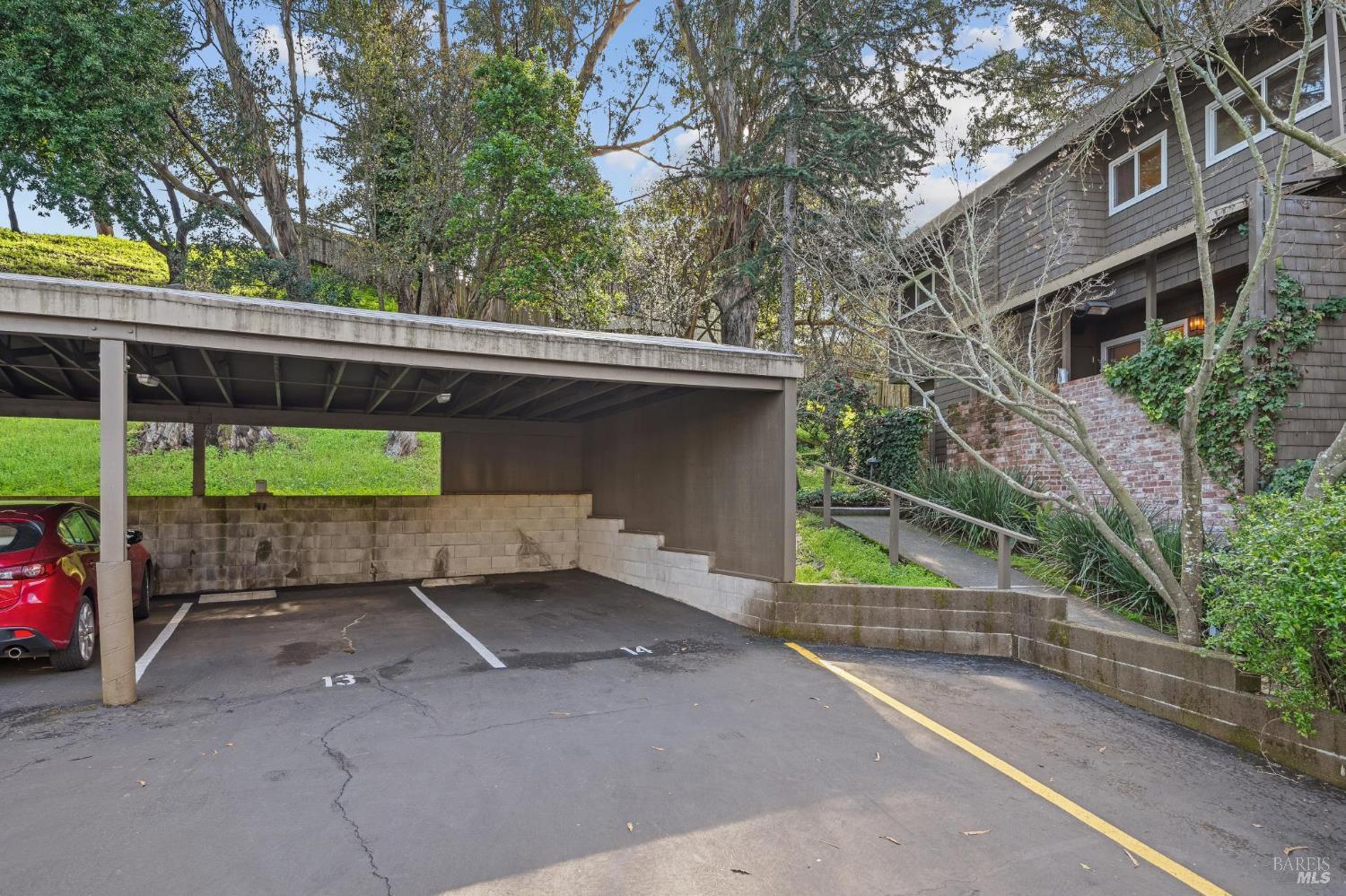 1411 Casa Buena Drive Unit: #13