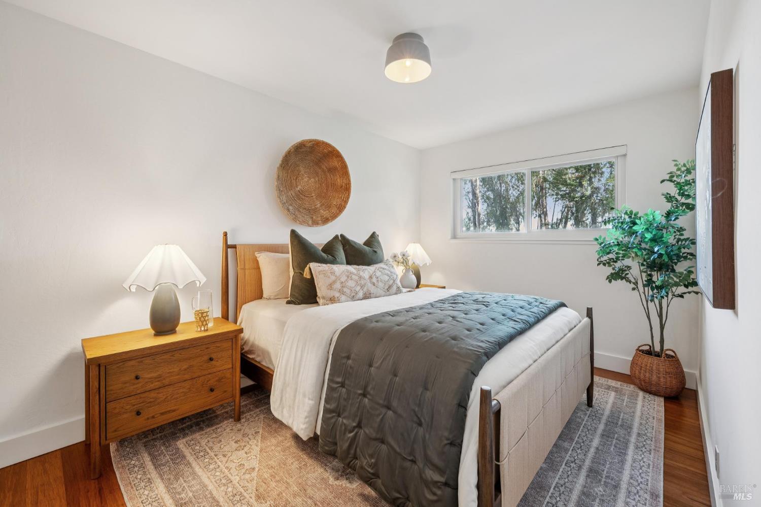 1411 Casa Buena Drive Unit: #13