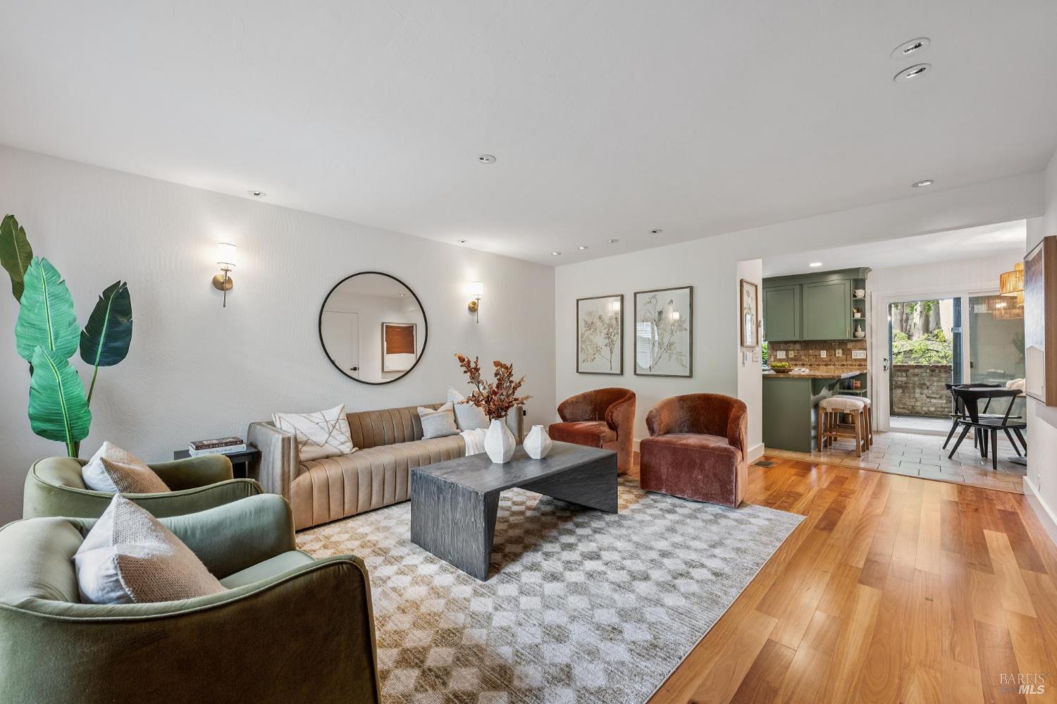 1411 Casa Buena Drive Unit: #13