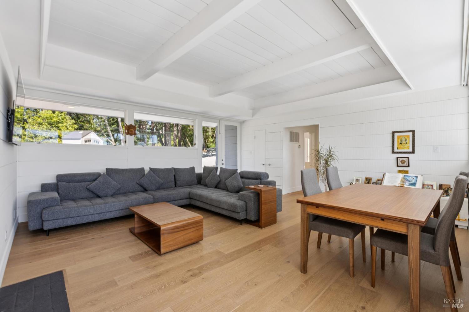 25 Brushwood Lane