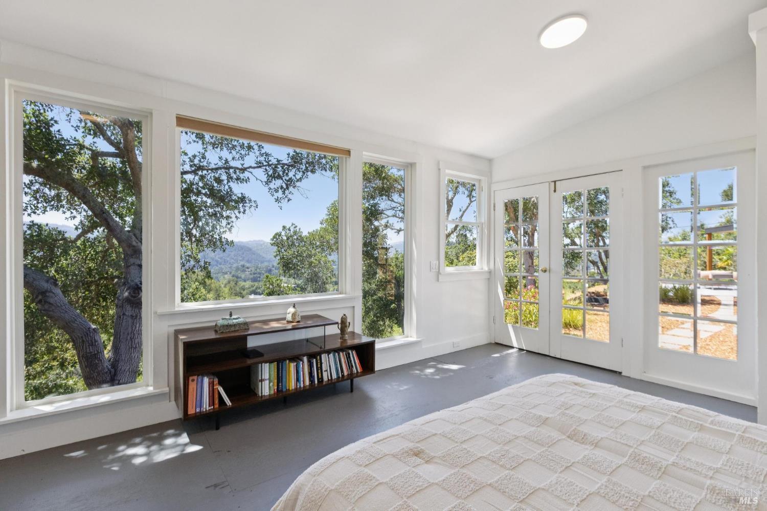 25 Brushwood Lane