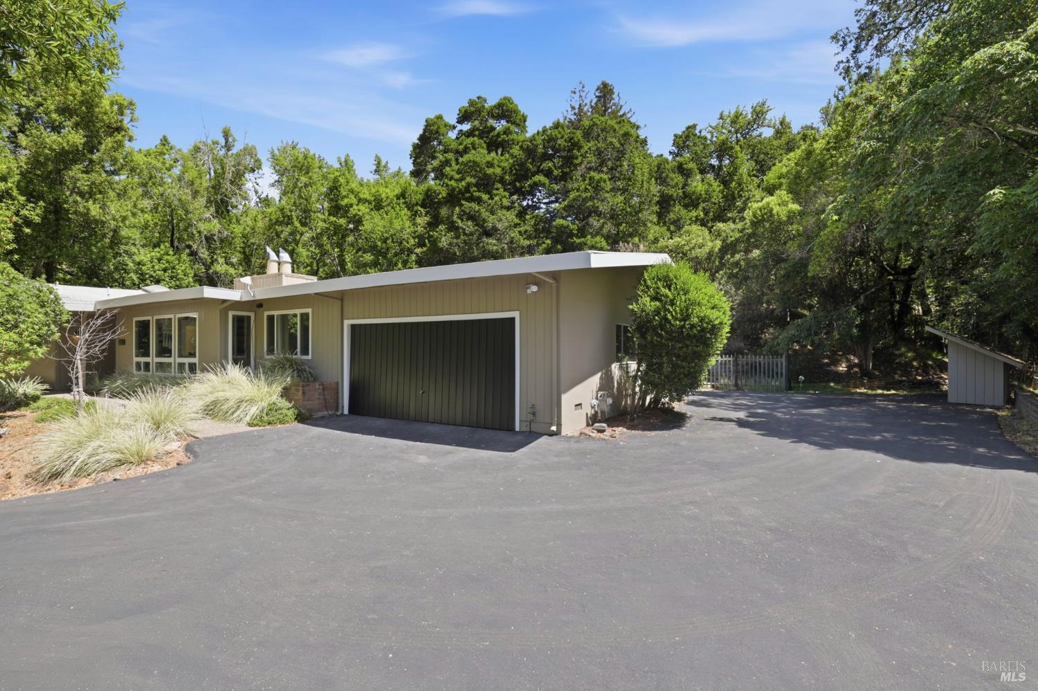 81 Laurel Grove Avenue