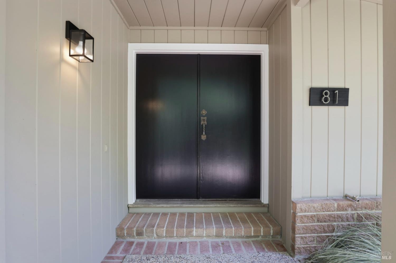 81 Laurel Grove Avenue