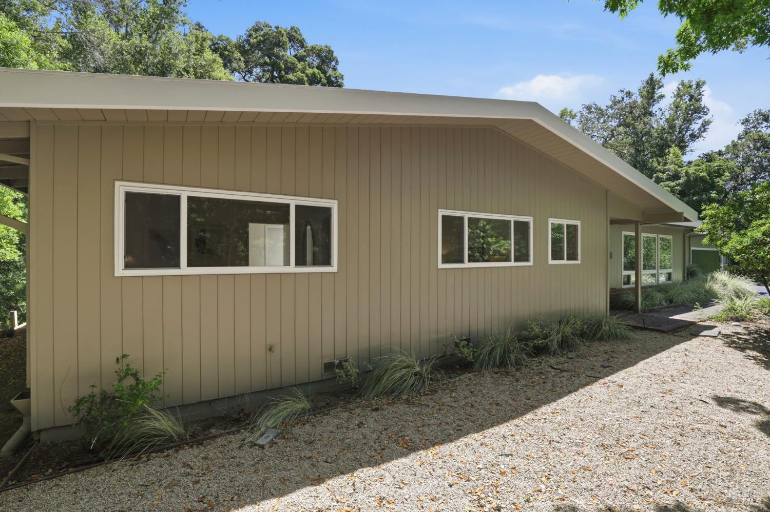 81 Laurel Grove Avenue