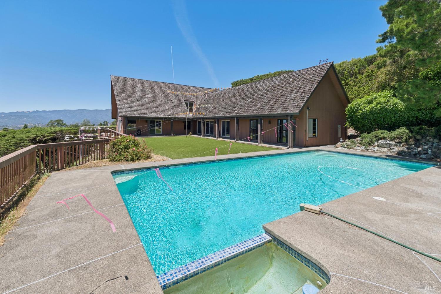 81 Mount Tiburon Road