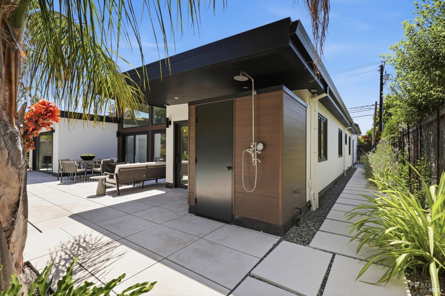 283 Cecilia Way