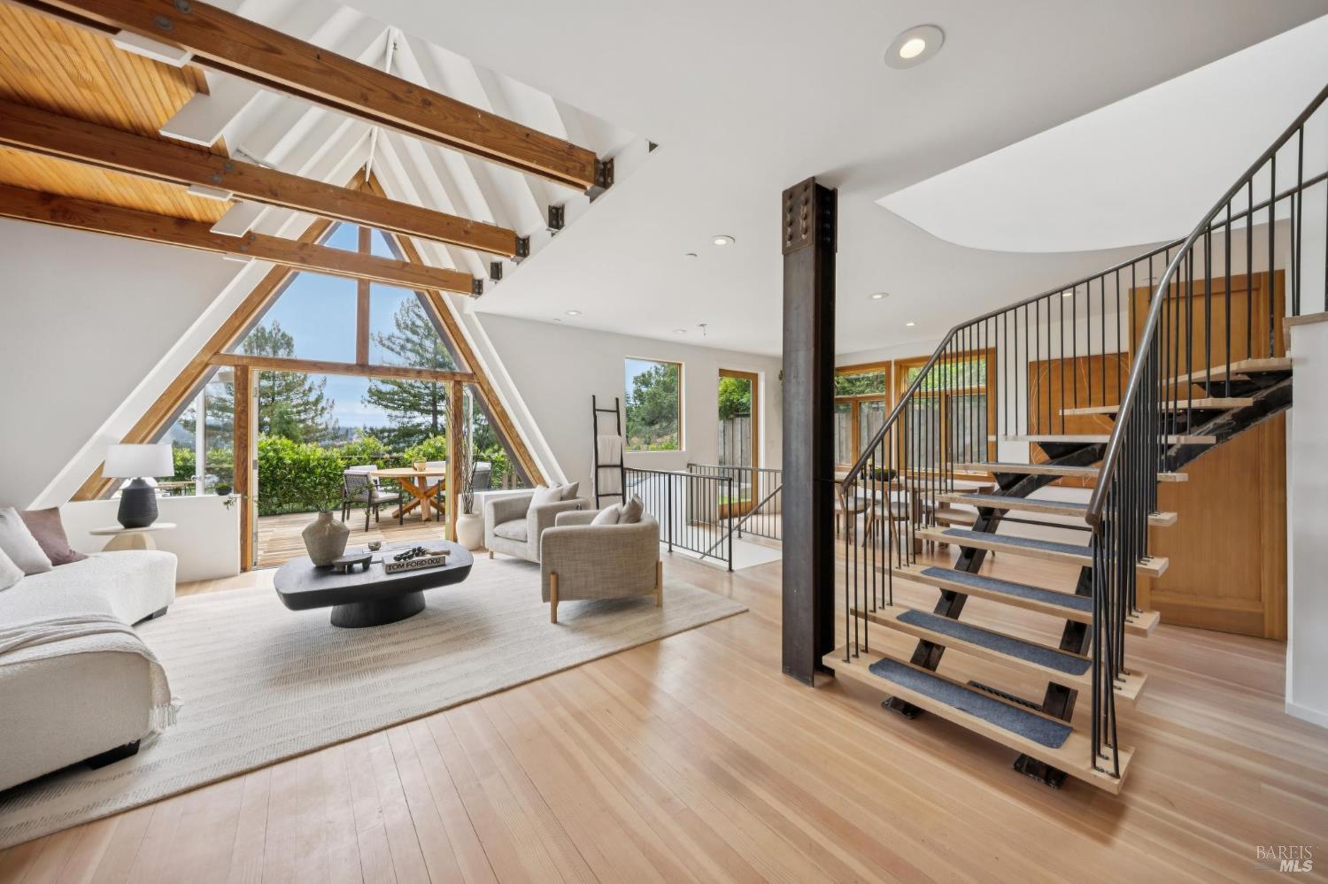 200 Tamalpais Road