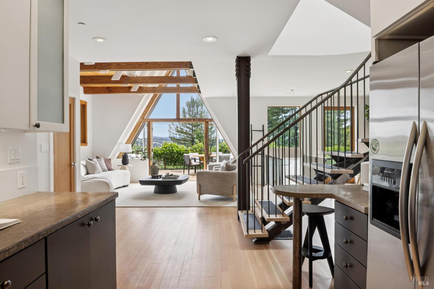 200 Tamalpais Road