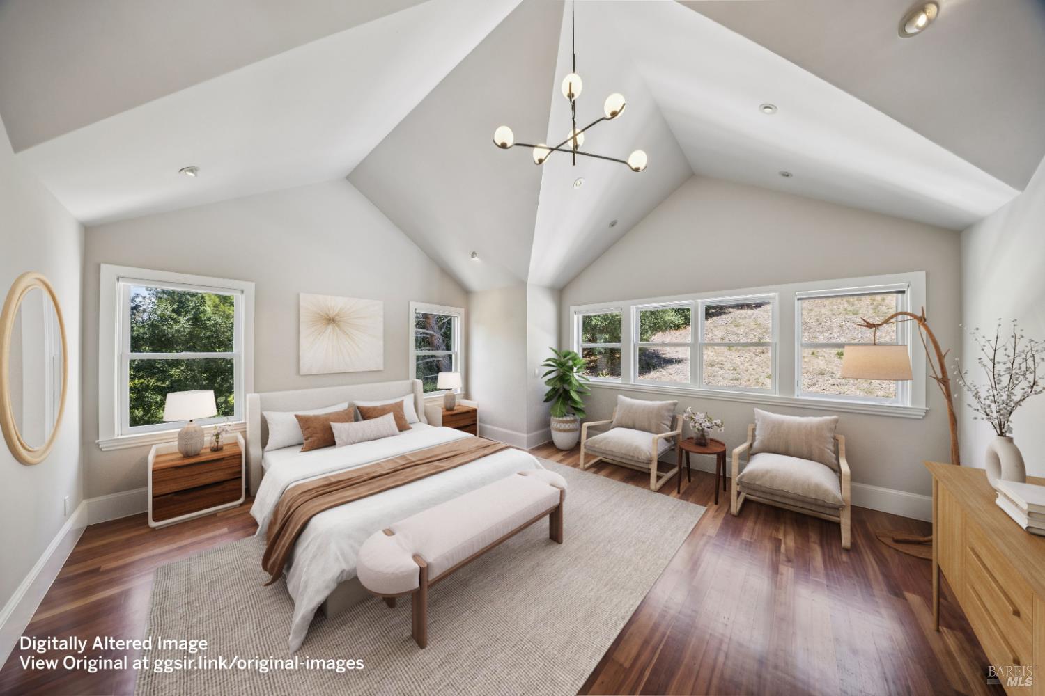 8 Sir Francis Drake Boulevard