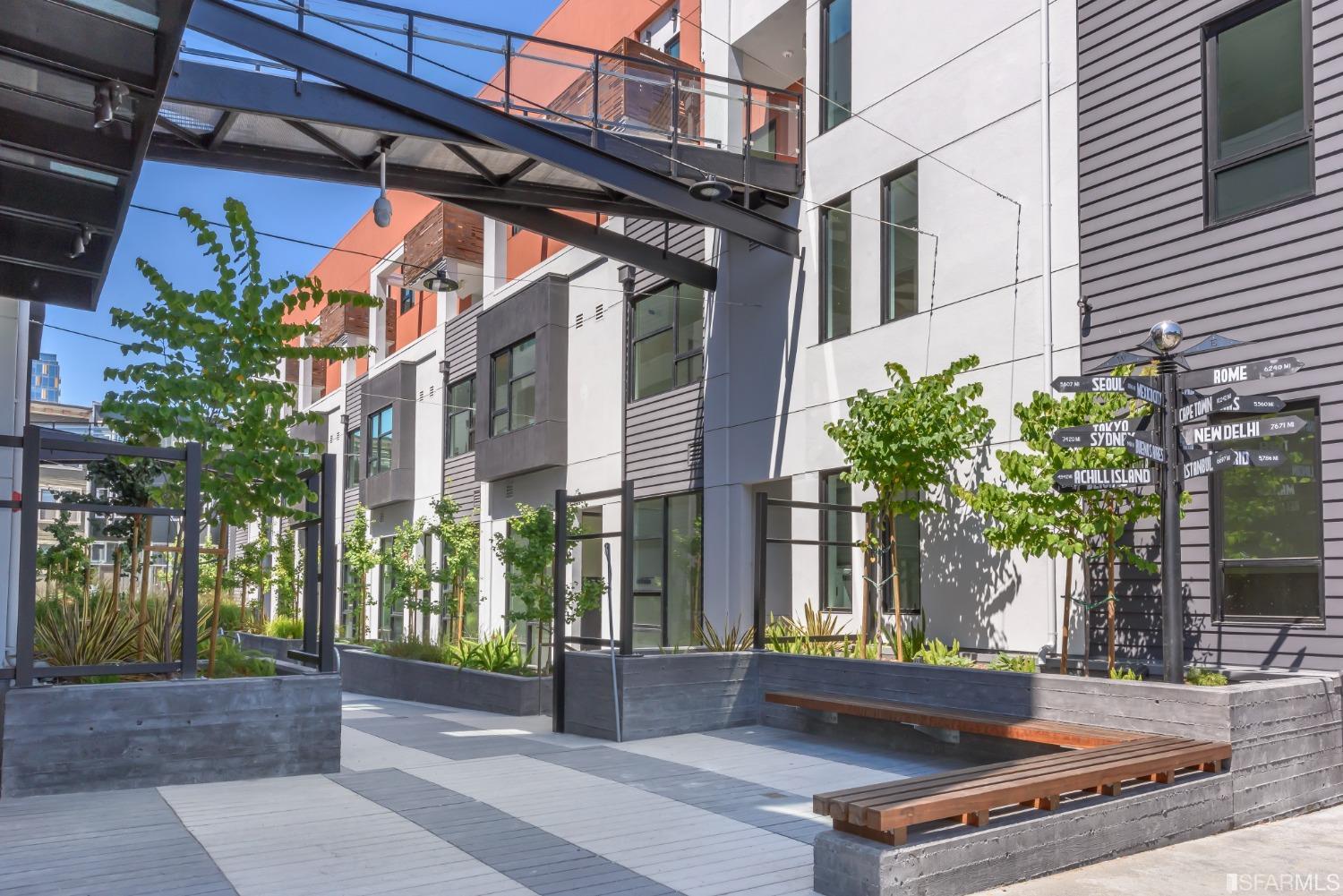 1288 Howard Street Unit: 402