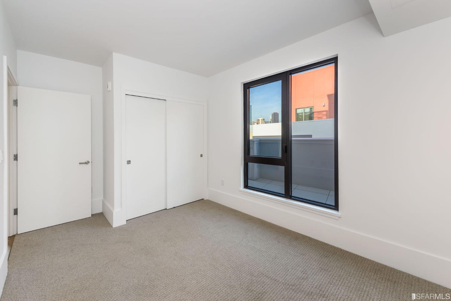 1288 Howard Street Unit: 402