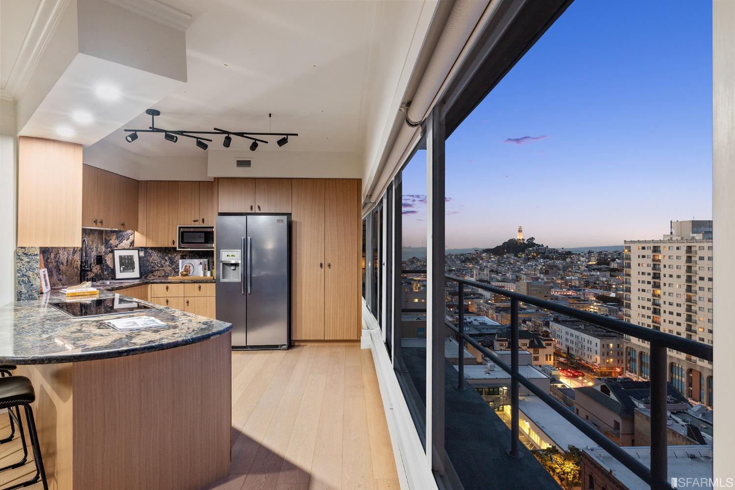 30 Miller Place Unit: 8