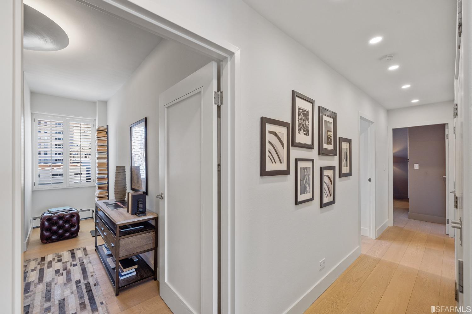 30 Miller Place Unit: 8