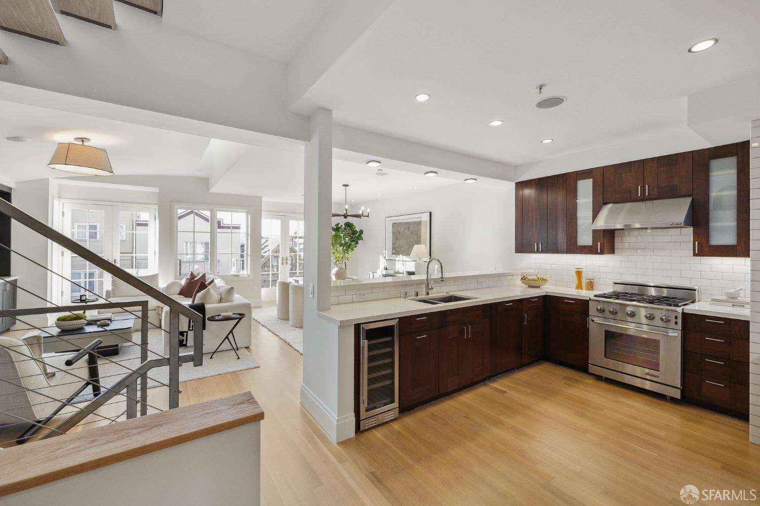 2950 Fillmore Street