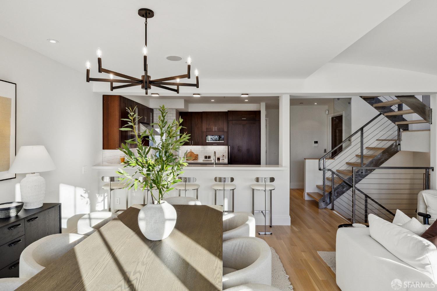 2950 Fillmore Street