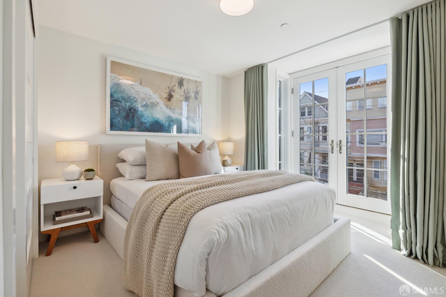 2950 Fillmore Street