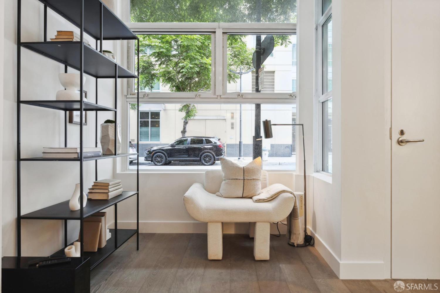 300 Berry Street # 116