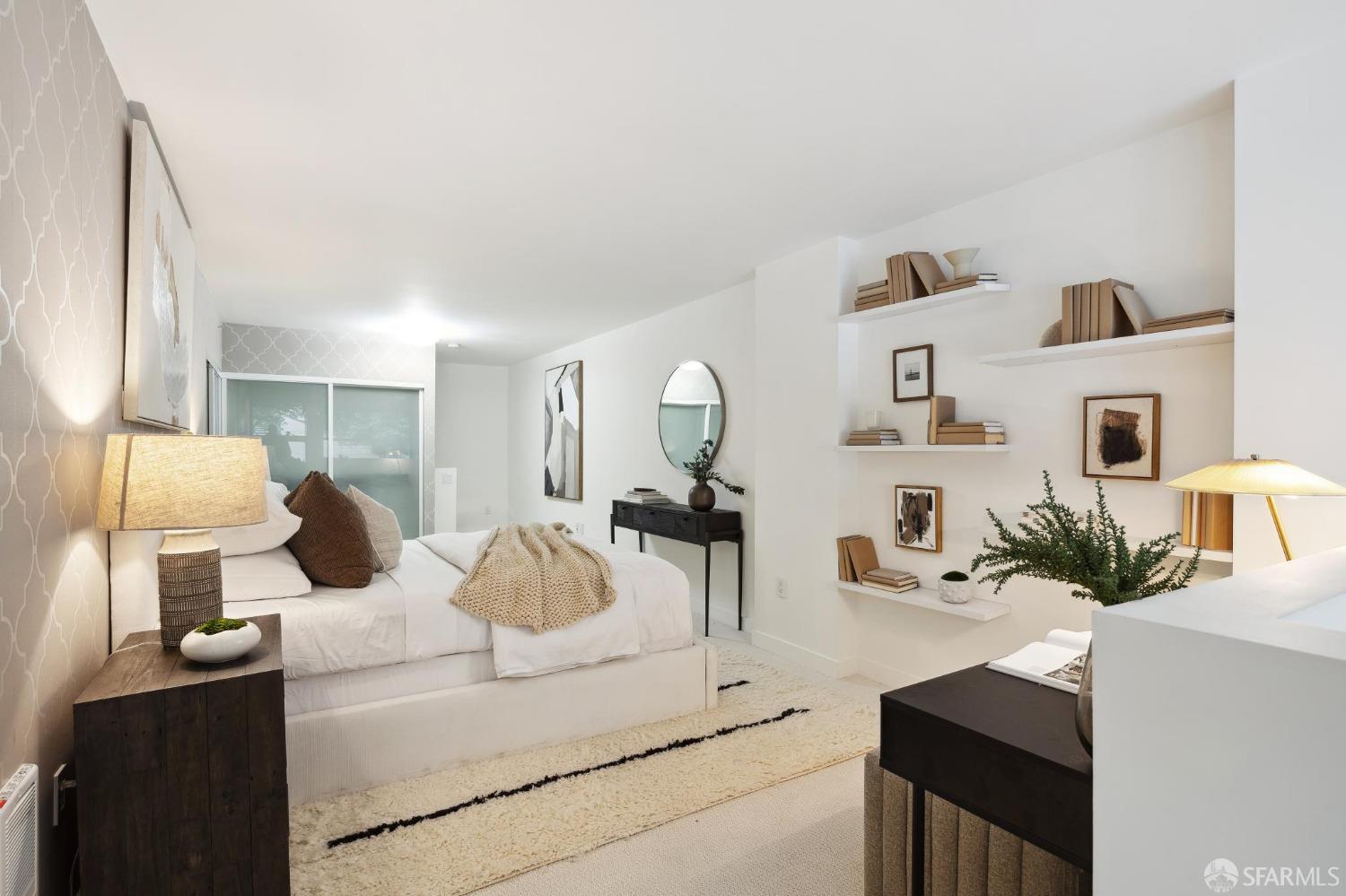 300 Berry Street # 116