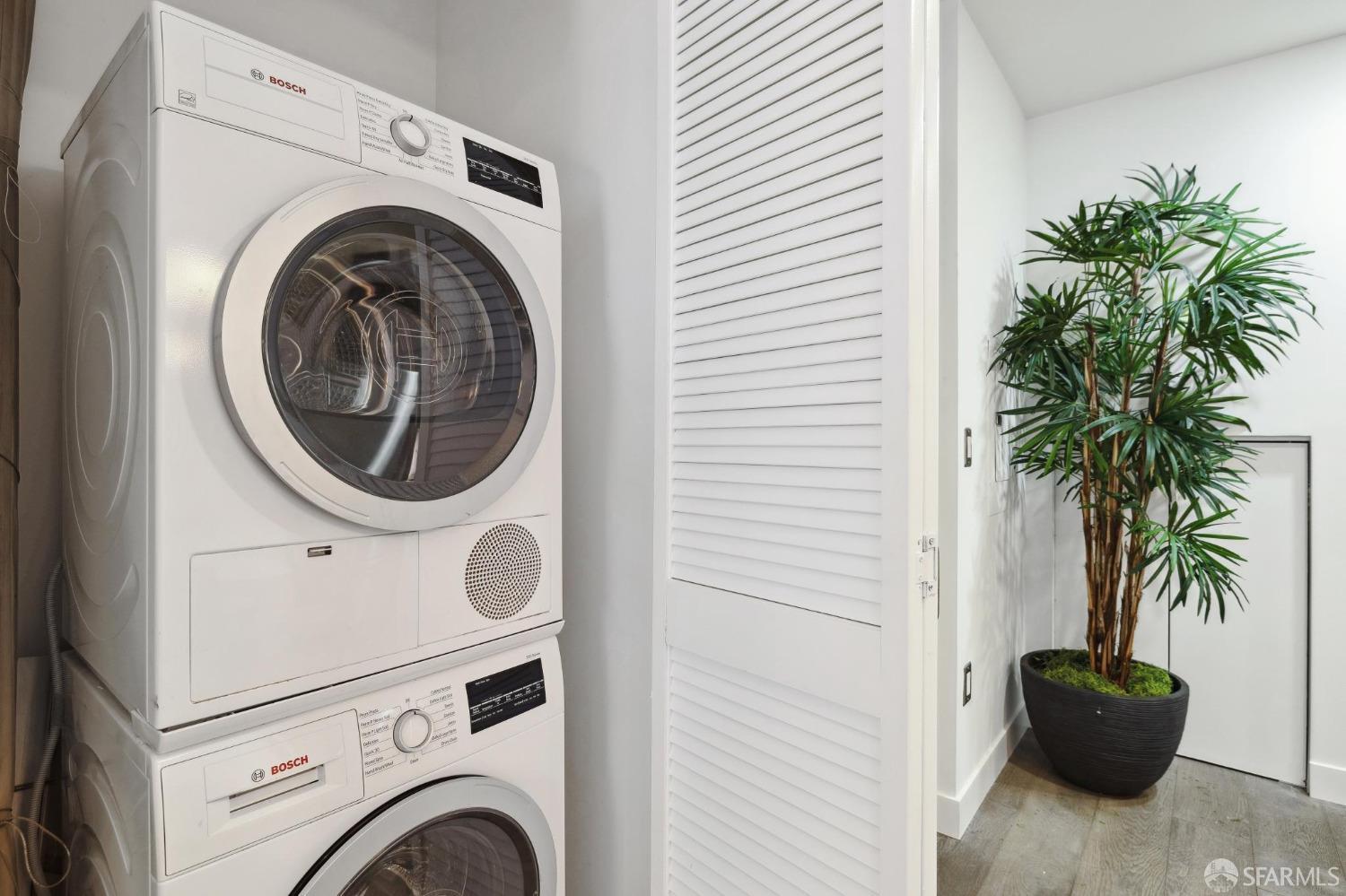 300 Berry Street # 116