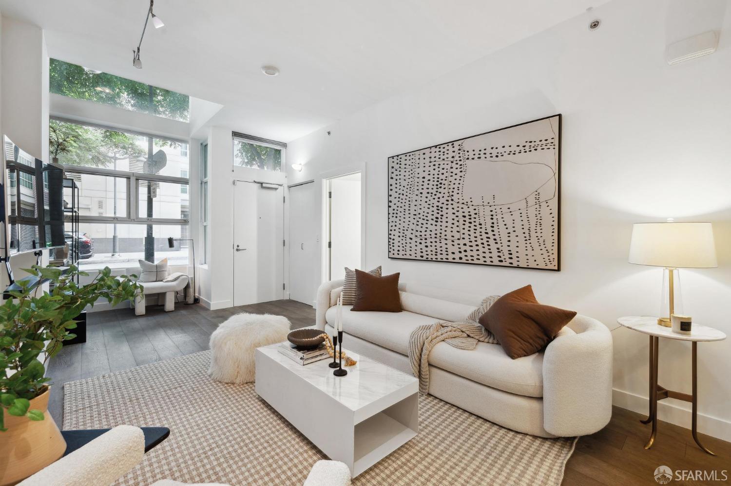 300 Berry Street # 116