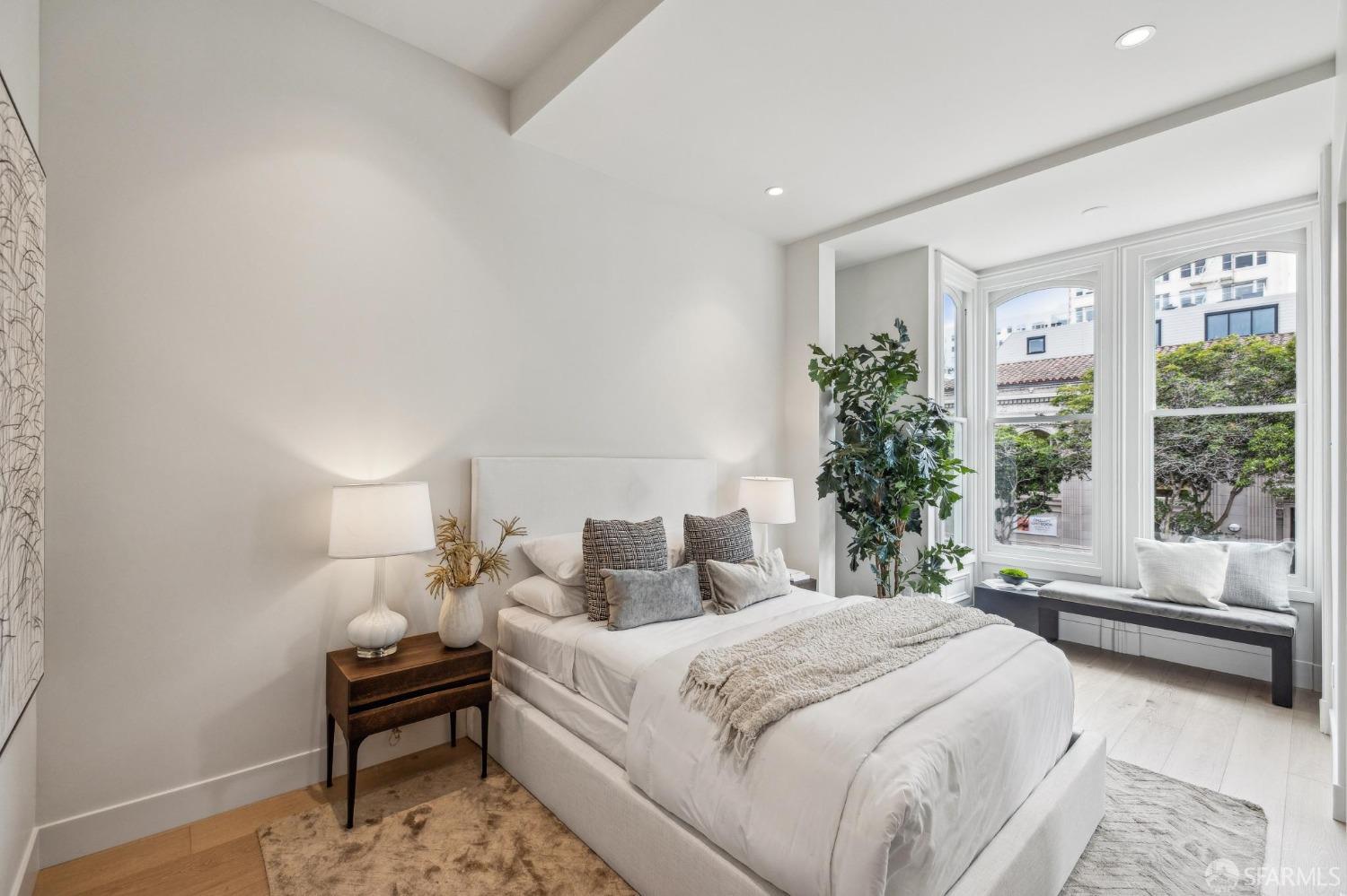 1812-1816 Green Street