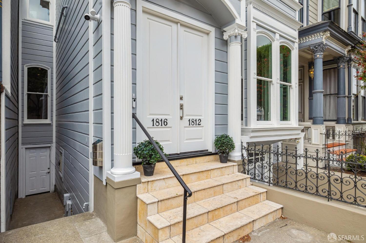 1812-1816 Green Street