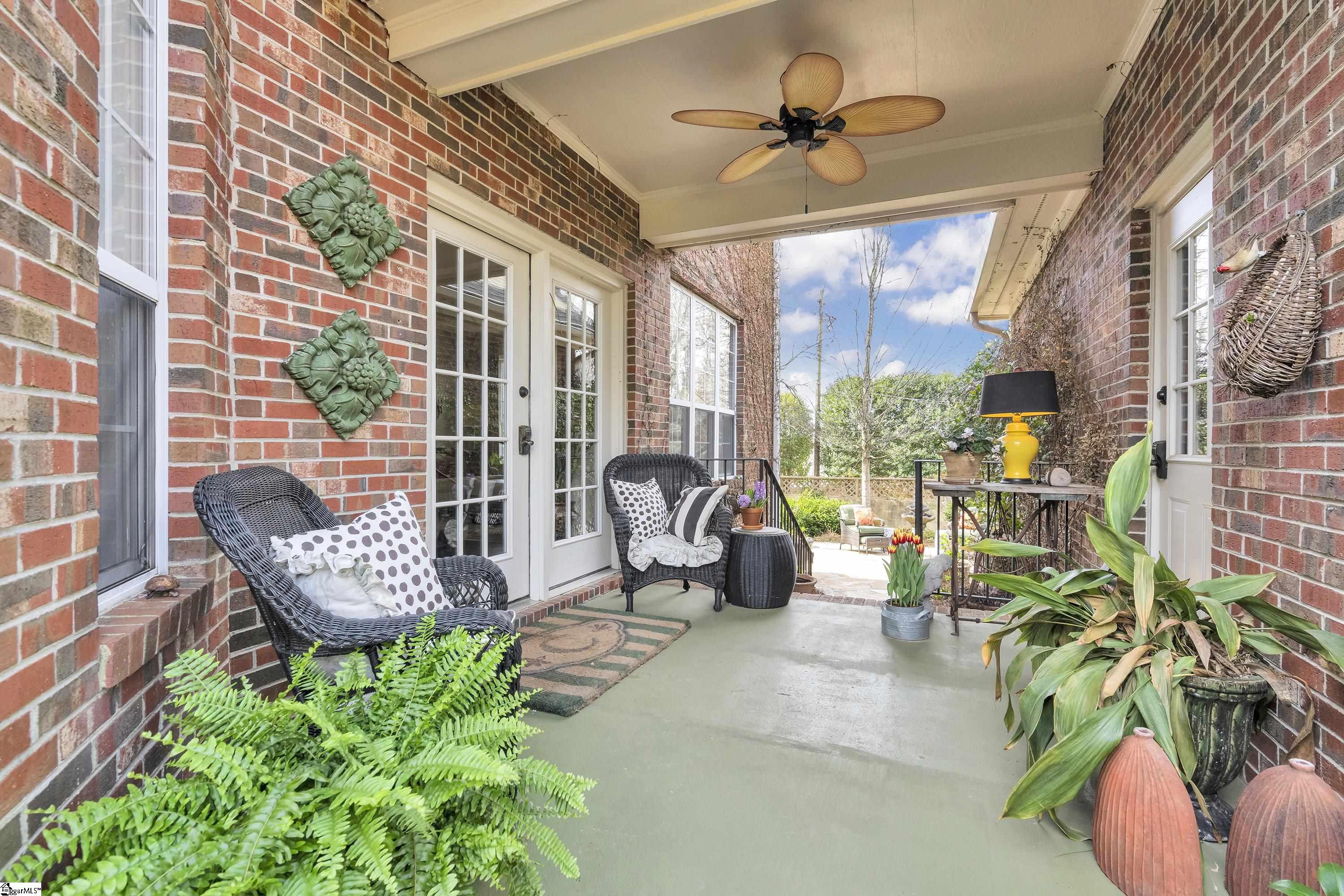 410 W Faris Road