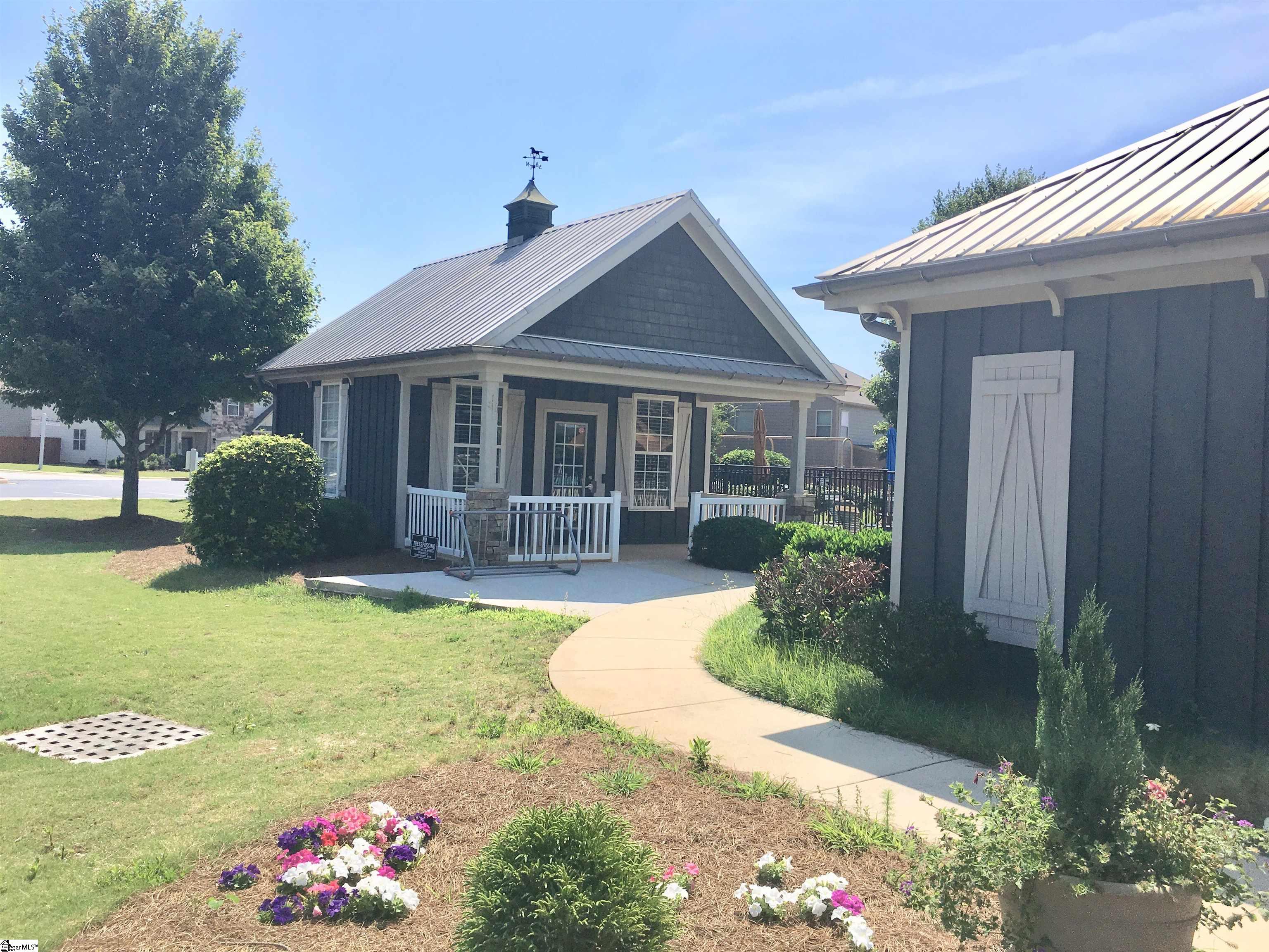 7 Glenbow Court