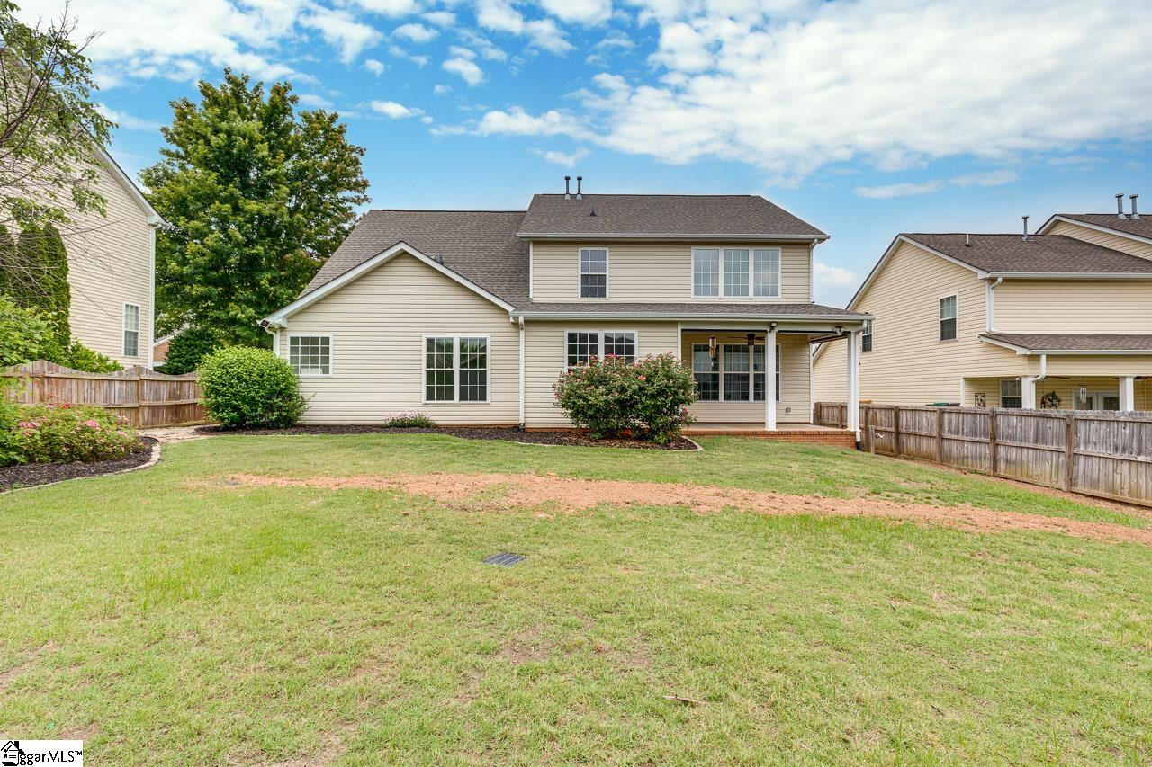 7 Glenbow Court