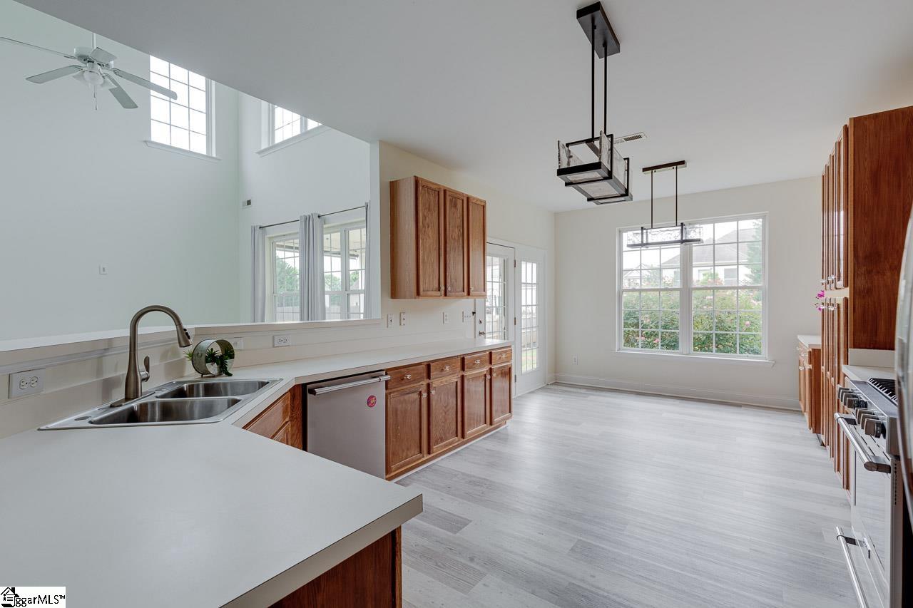 7 Glenbow Court