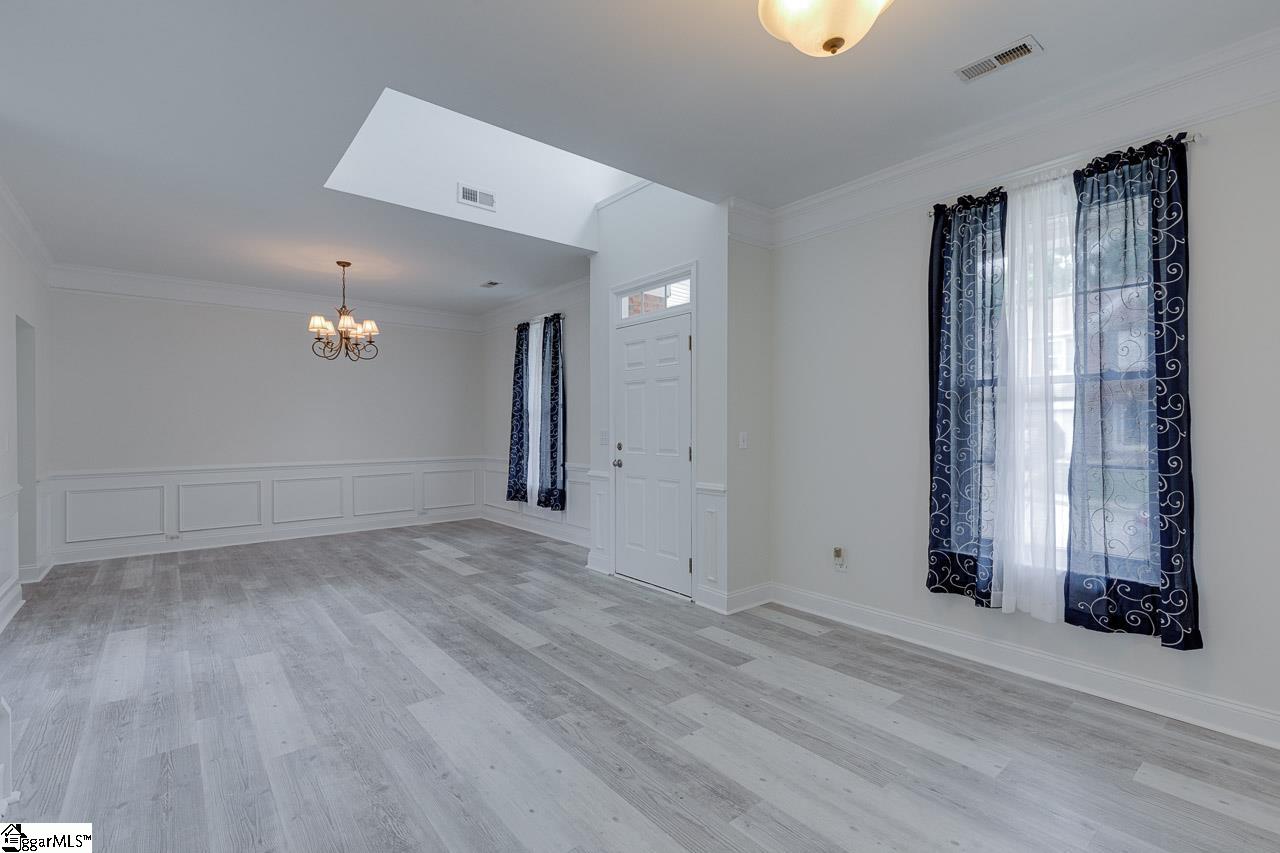 7 Glenbow Court