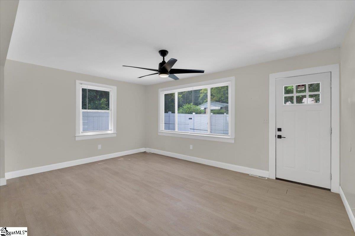 8 Antioch Drive