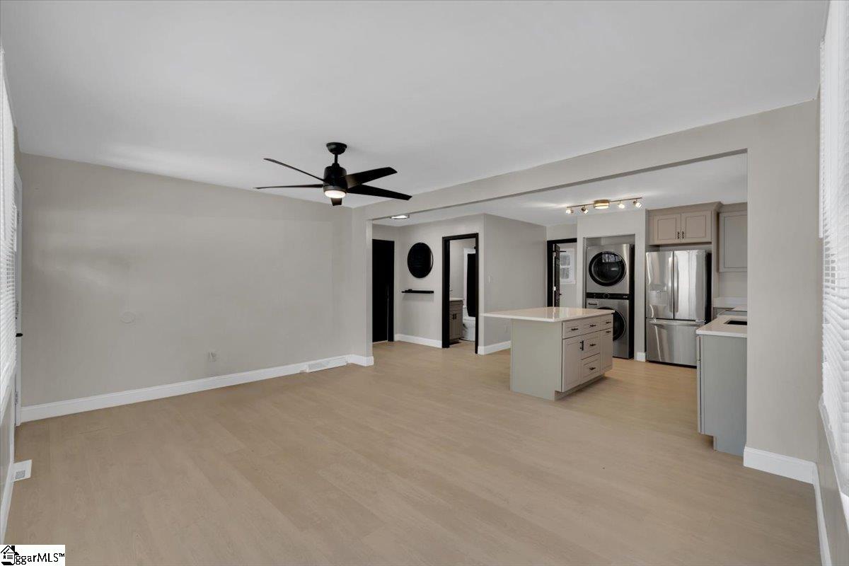 8 Antioch Drive