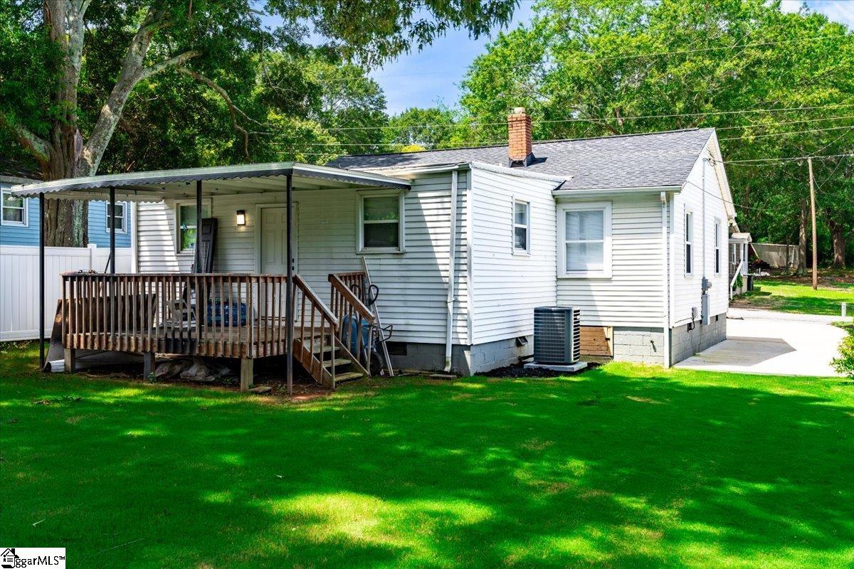 8 Antioch Drive