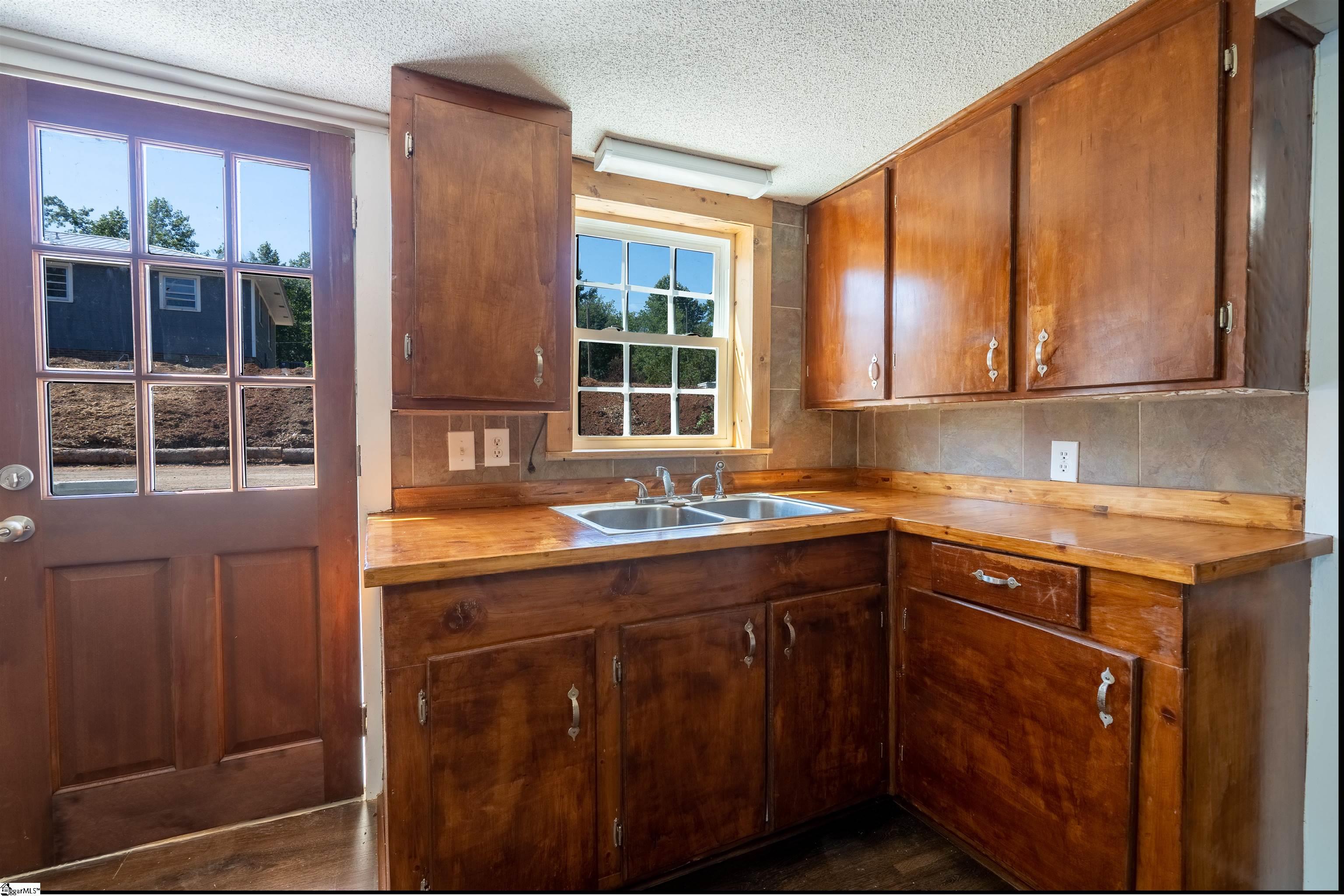 313 Laurel And Hardy Lake Road