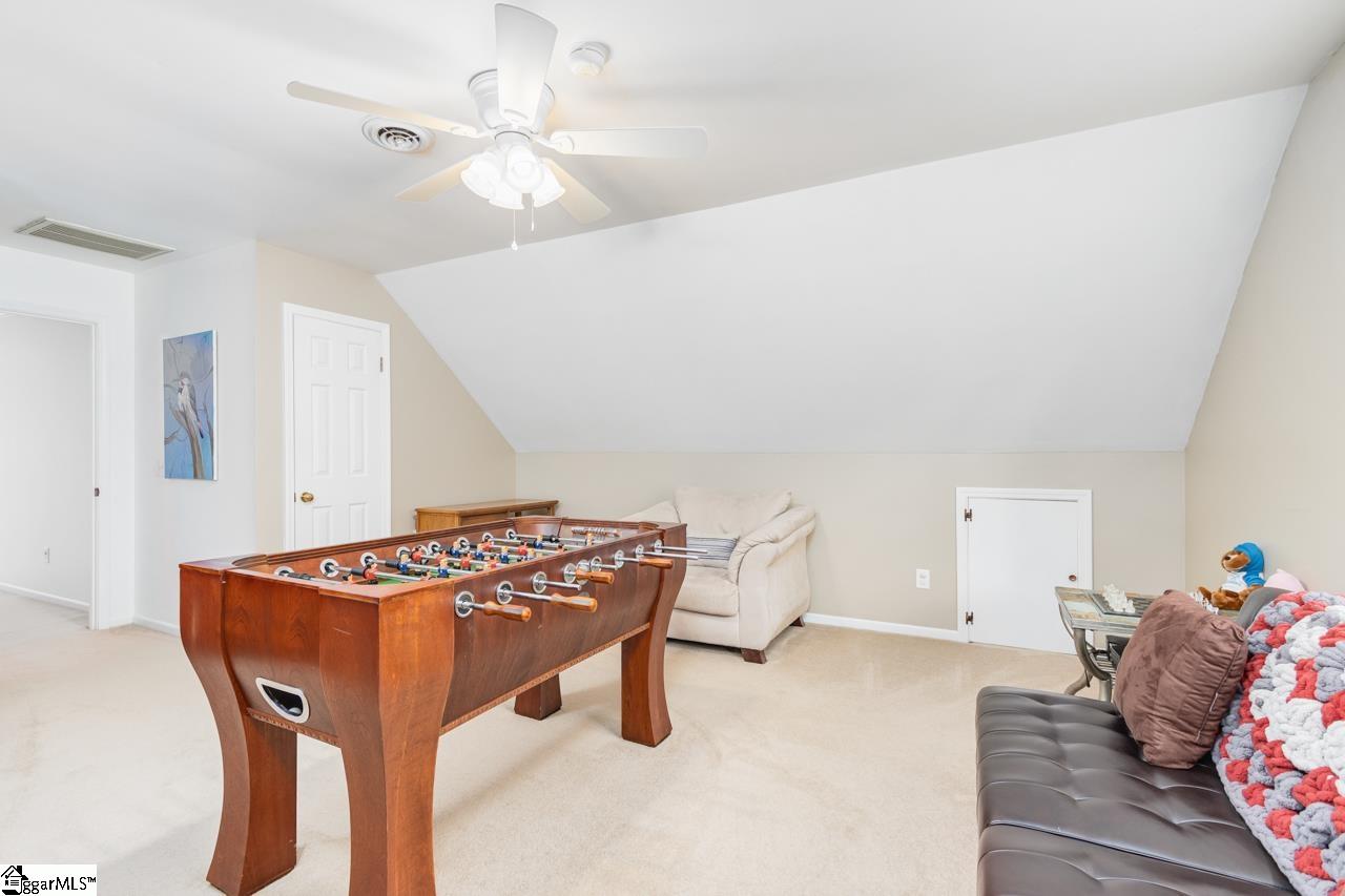 801 Hunters Hill Road