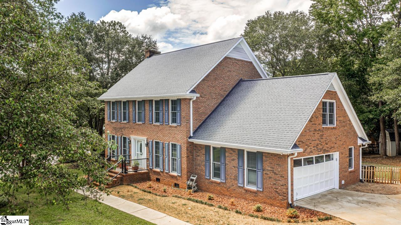 801 Hunters Hill Road