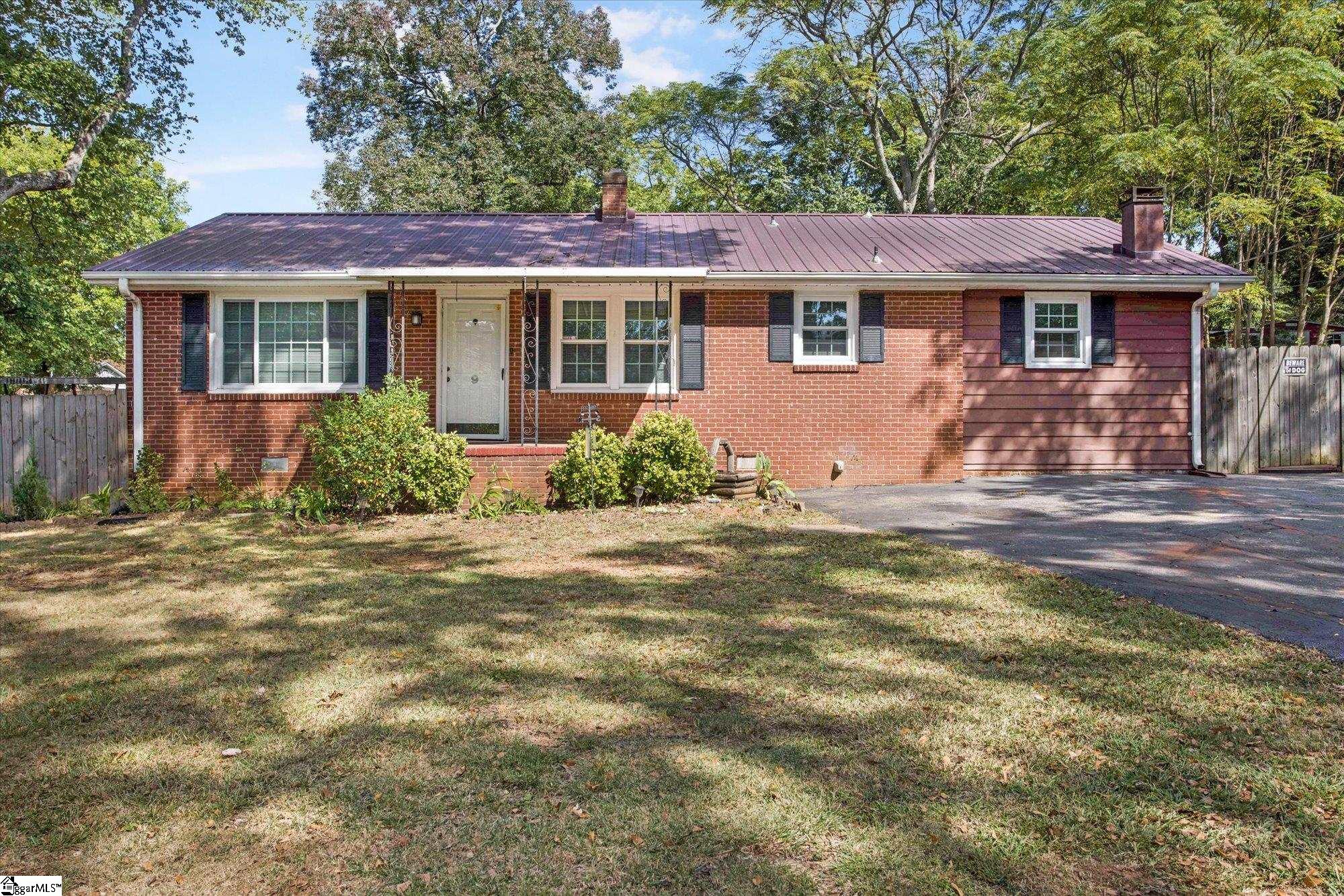 9 El Paso Drive