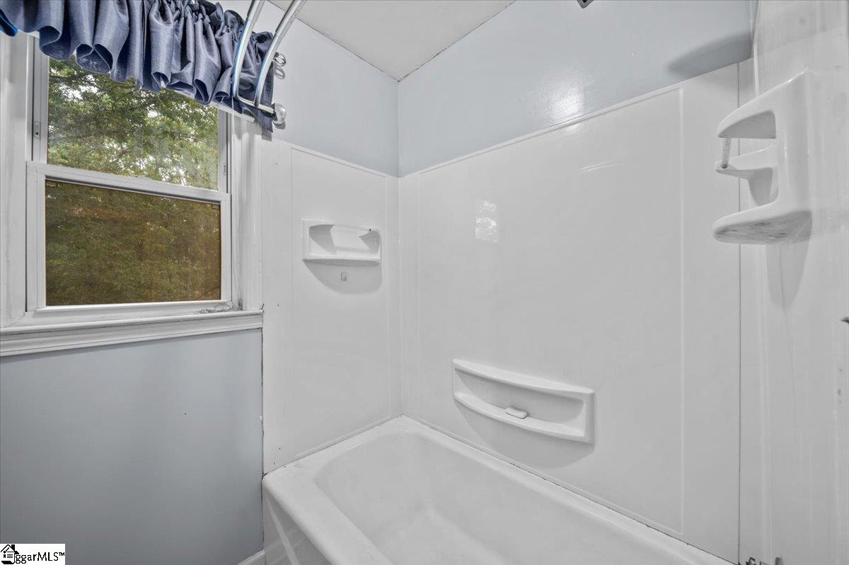 112 Woodmont Circle