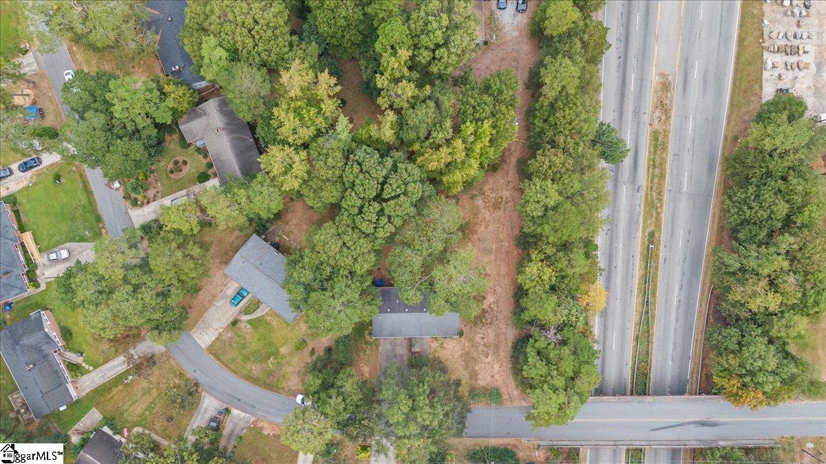 112 Woodmont Circle