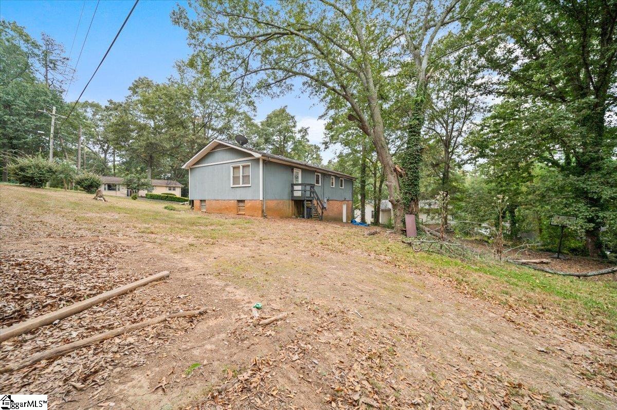 112 Woodmont Circle