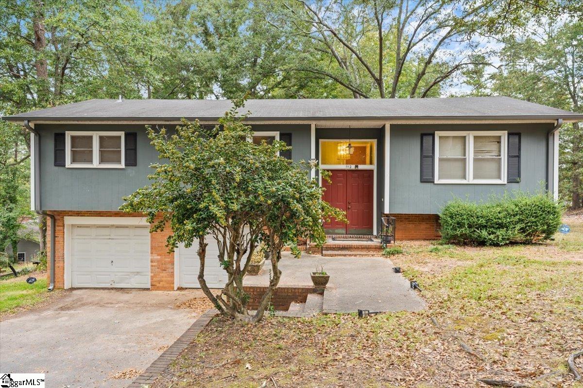 112 Woodmont Circle
