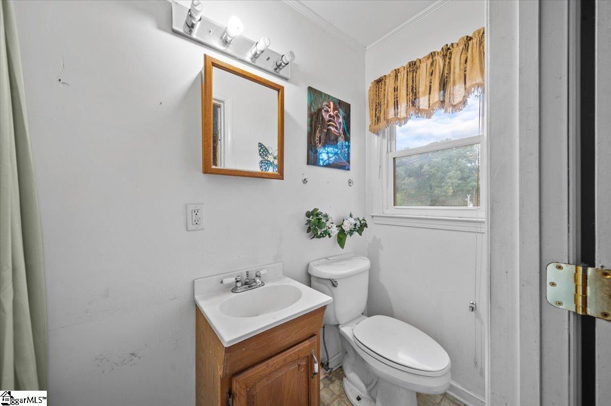 112 Woodmont Circle