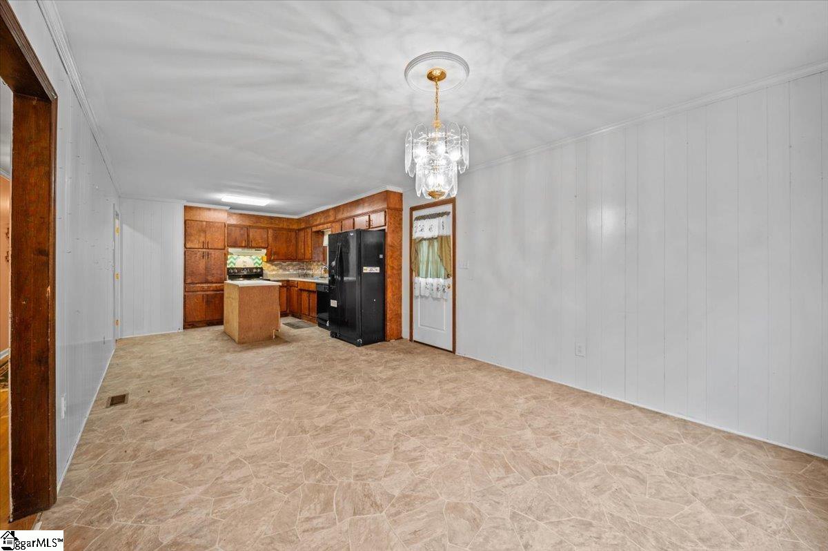 112 Woodmont Circle