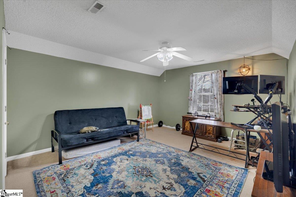 8 Palisades Way