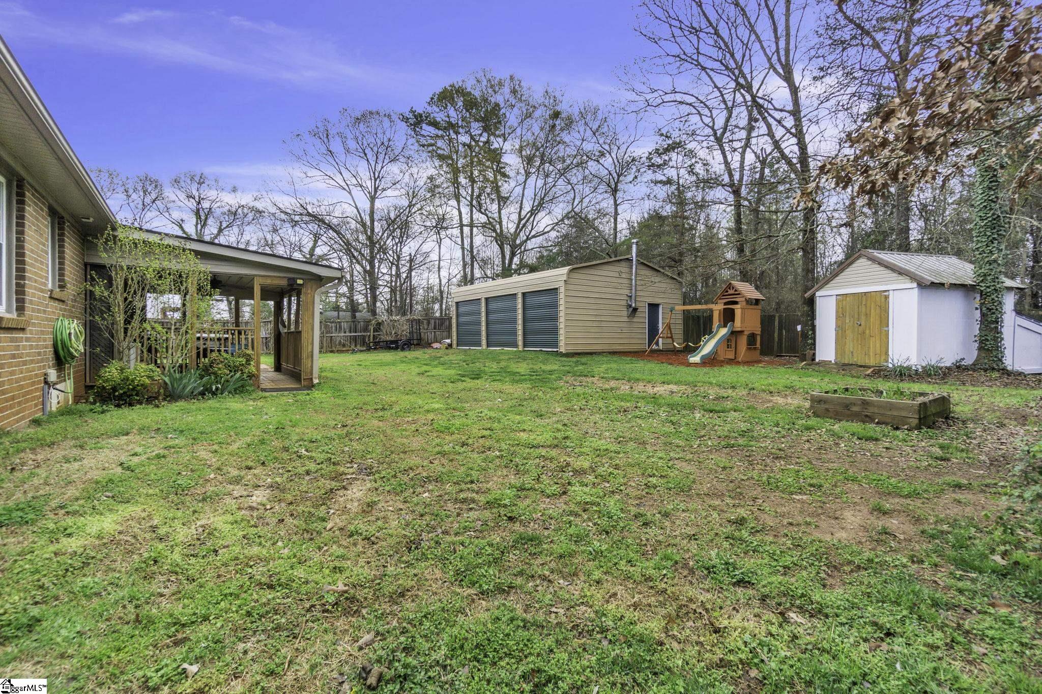 16 Berea Forest Circle